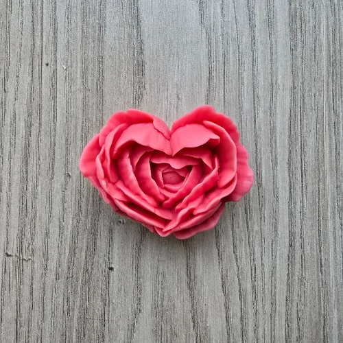 piekny zapach w postaci wosku do kominka